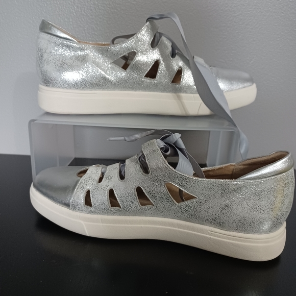 Vaneli sport lace front cutout details sneaker in Silver - Picture 2 of 5